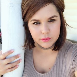 Meet your Posher, Chio